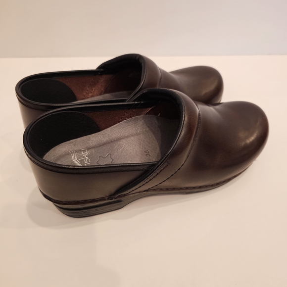 Dansko Women's Pro XP Dark Brown Leather Clogs / Mules Size 38 - Picture 5 of 9
